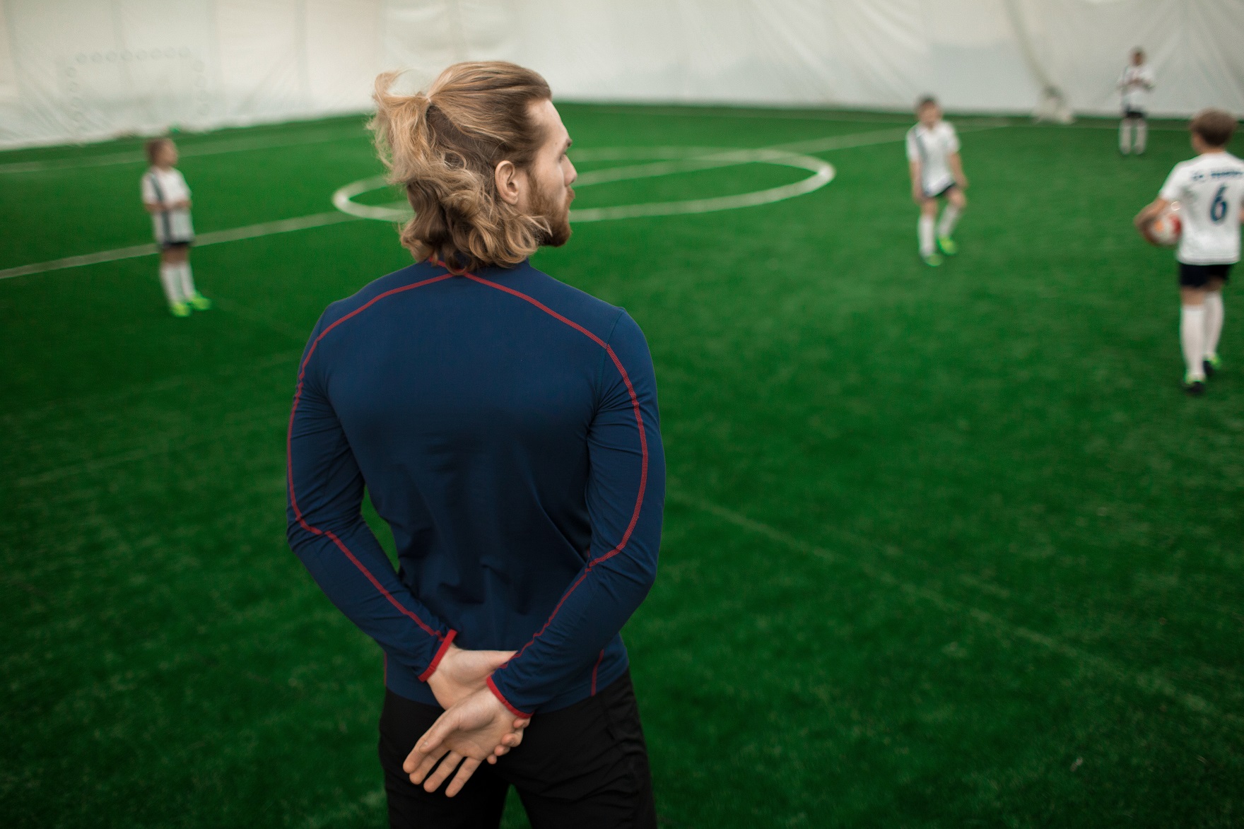 Why Entry Level Football Jobs Now Need 3-5 Years Experience