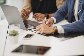 How to Negotiate a Better Football Contract (Player)